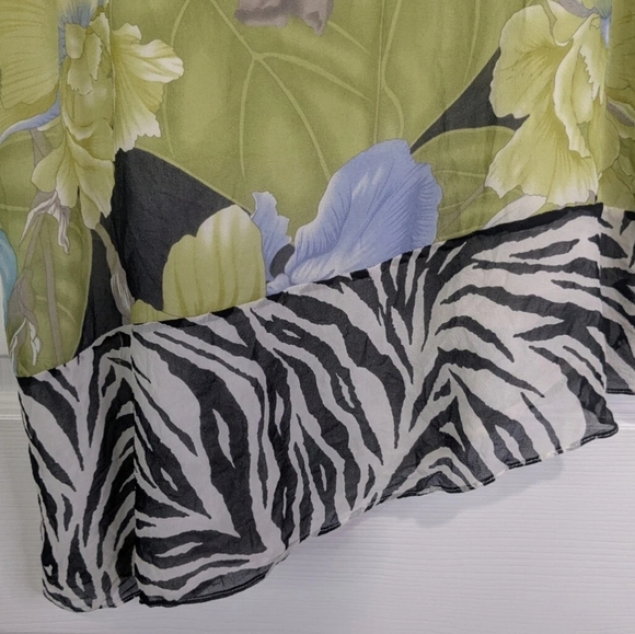💚3 For $15💚 Soft Surroundings Blouse Women's Large Green 100% Silk Floral - Picture 3 of 4